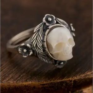 COPY - New! gothic style ring w inlaid opaque stone